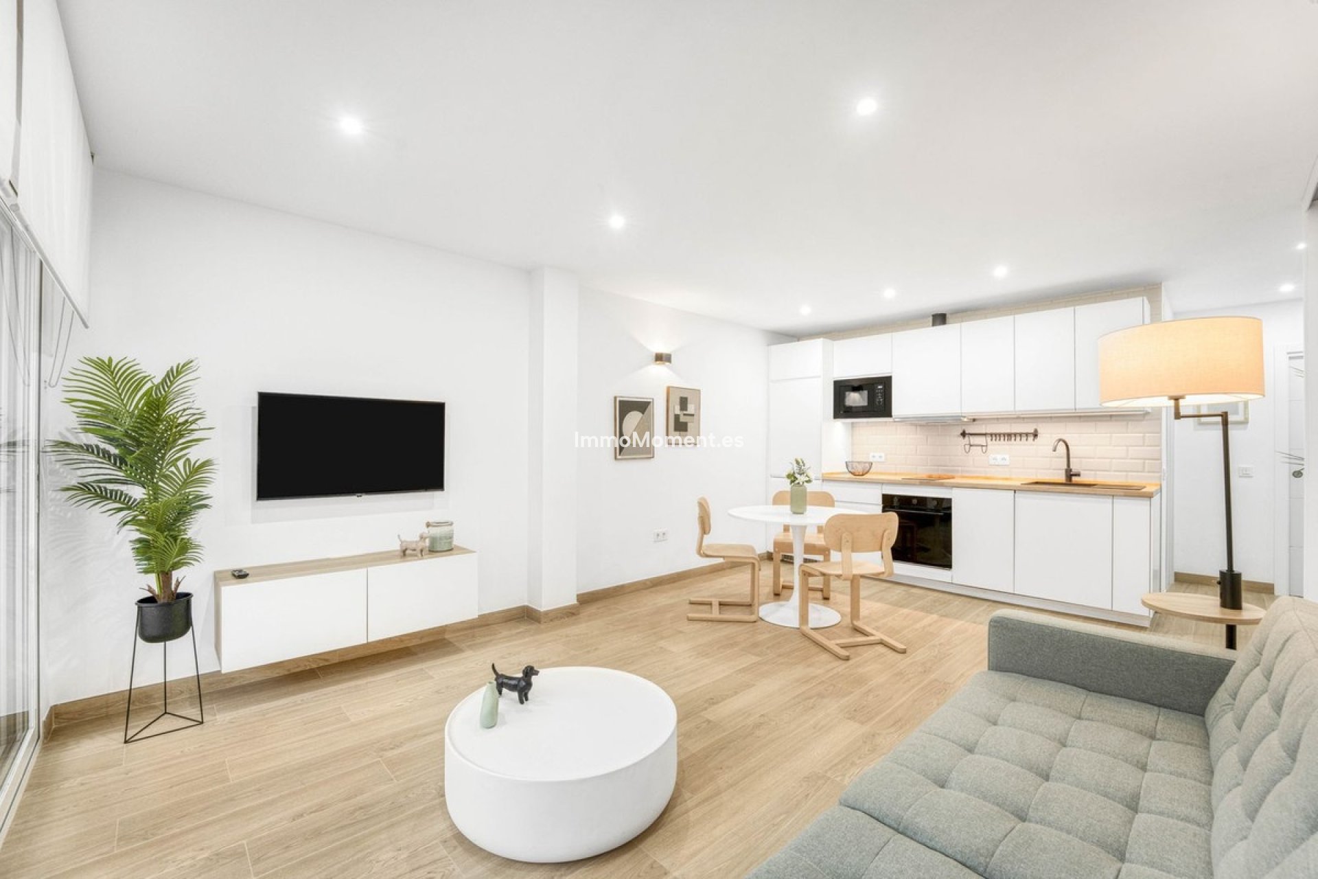 Revente - Appartement - Torremolinos - La Carihuela