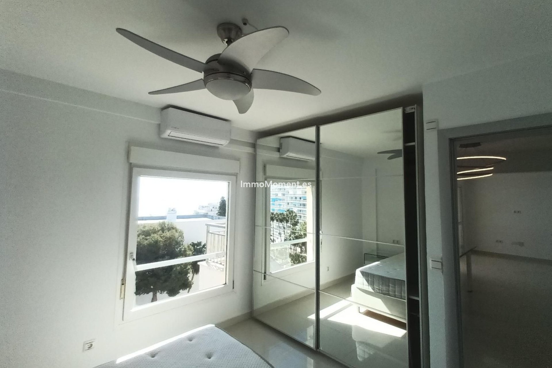 Revente - Appartement - Torremolinos - La Carihuela