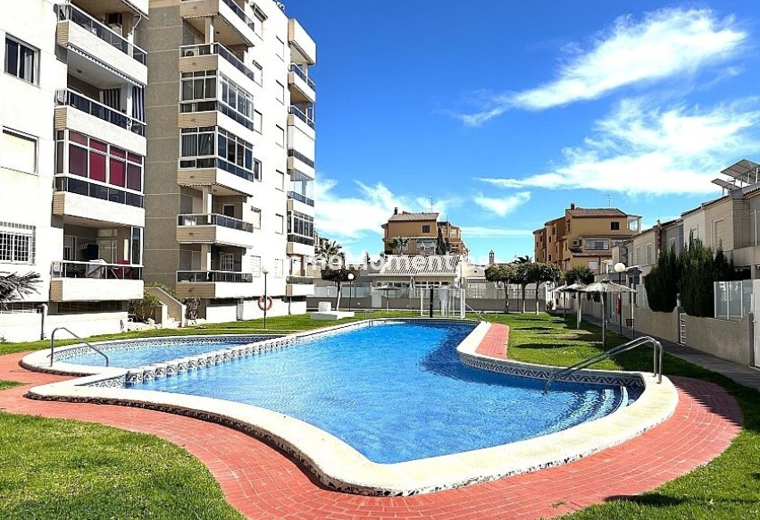 Revente - Appartement - Torrevieja - La Mata