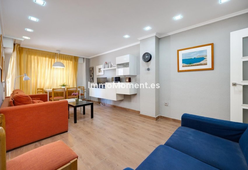 Revente - Appartement - Torrevieja - Torrevieja Centro