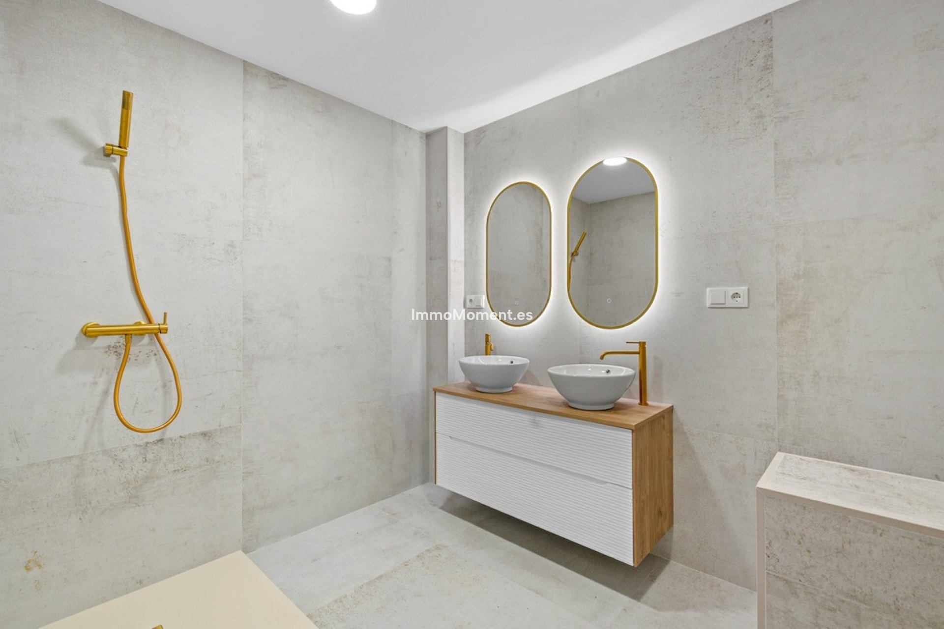 Revente - Appartement - Torrevieja - Torrevieja Centro
