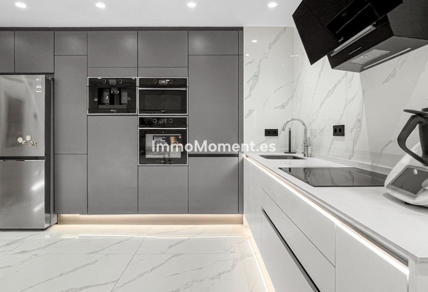 Revente - Appartement - Torrevieja - Torrevieja Centro