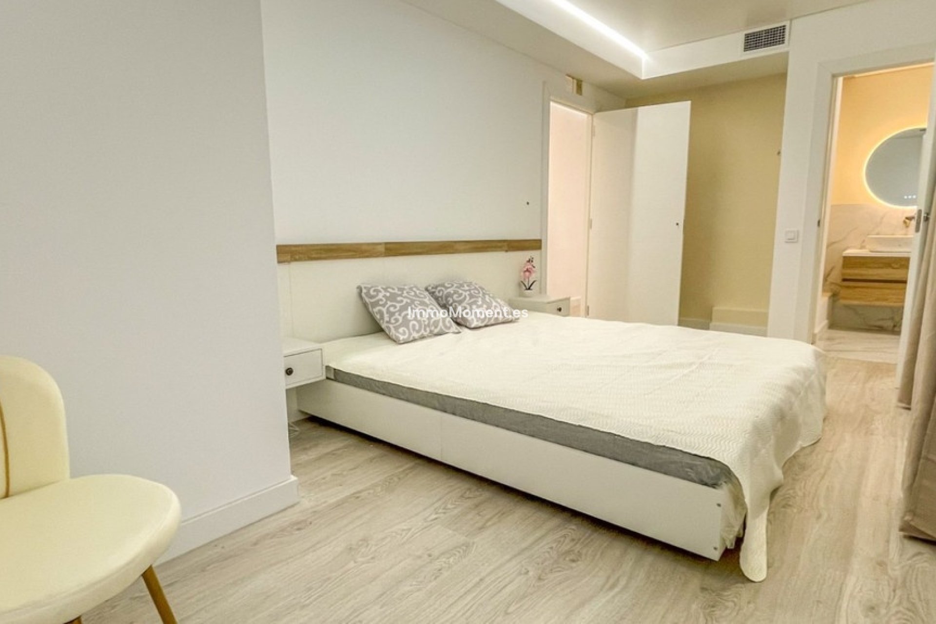 Revente - Appartement - Torrevieja - Torrevieja Centro