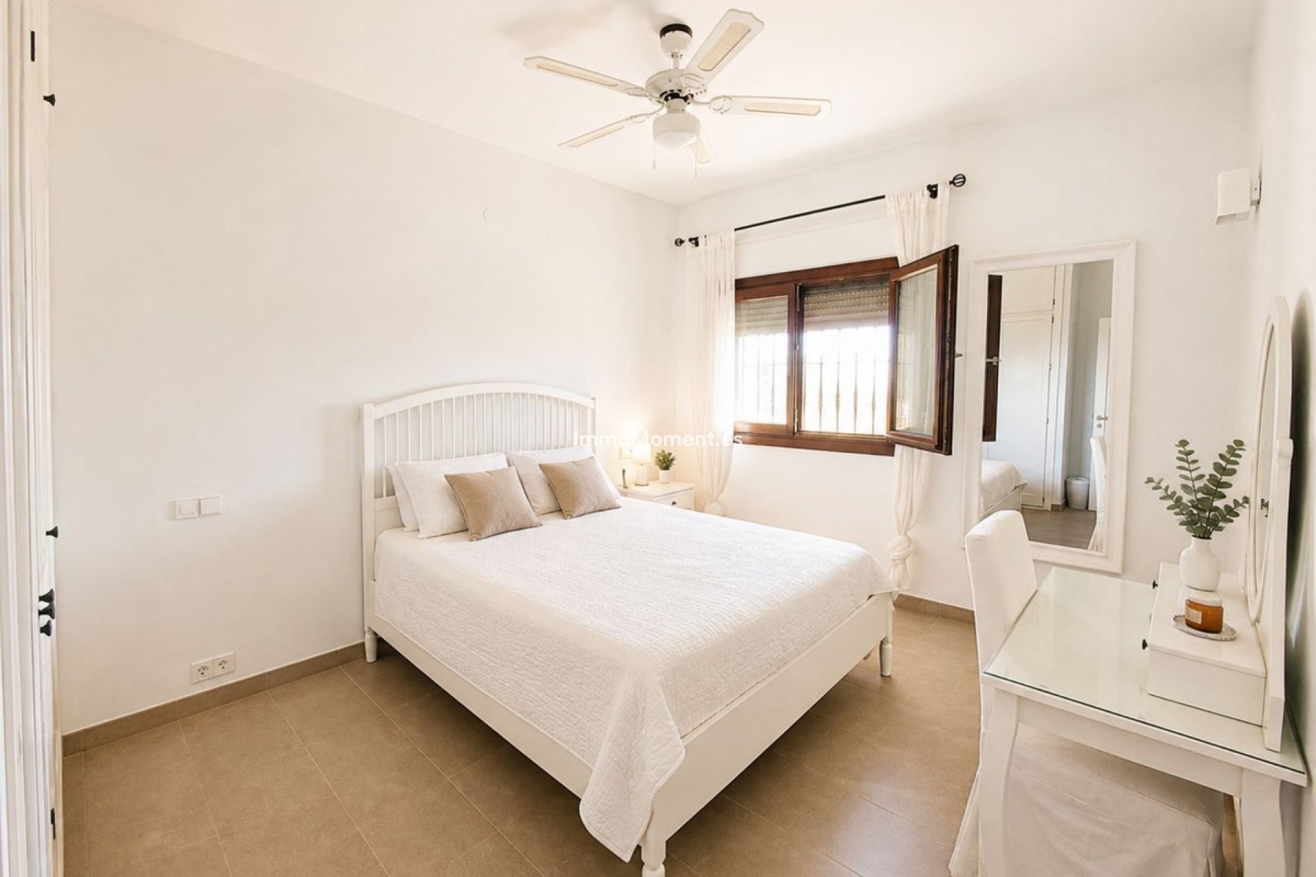 Revente - Maison de campagne - Estepona  - Estepona Centro