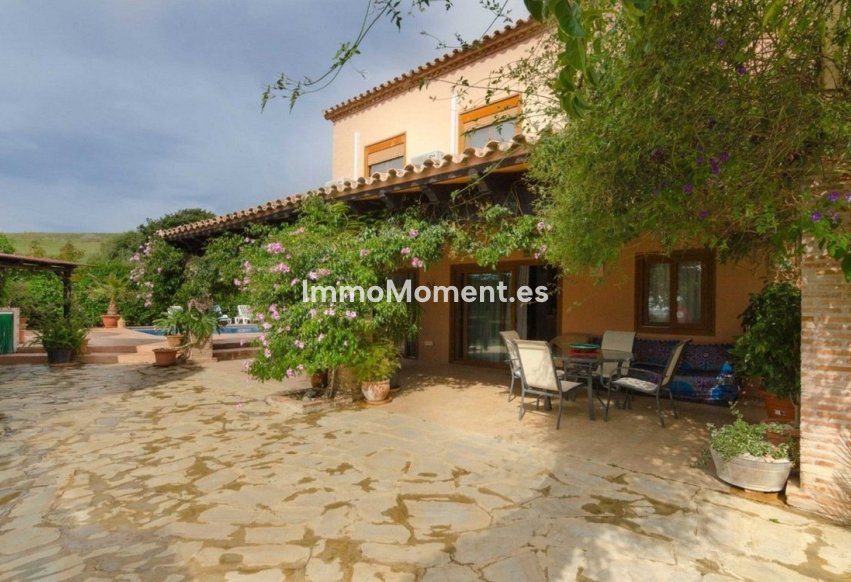 Revente - Maison de campagne - Estepona  - Estepona Centro