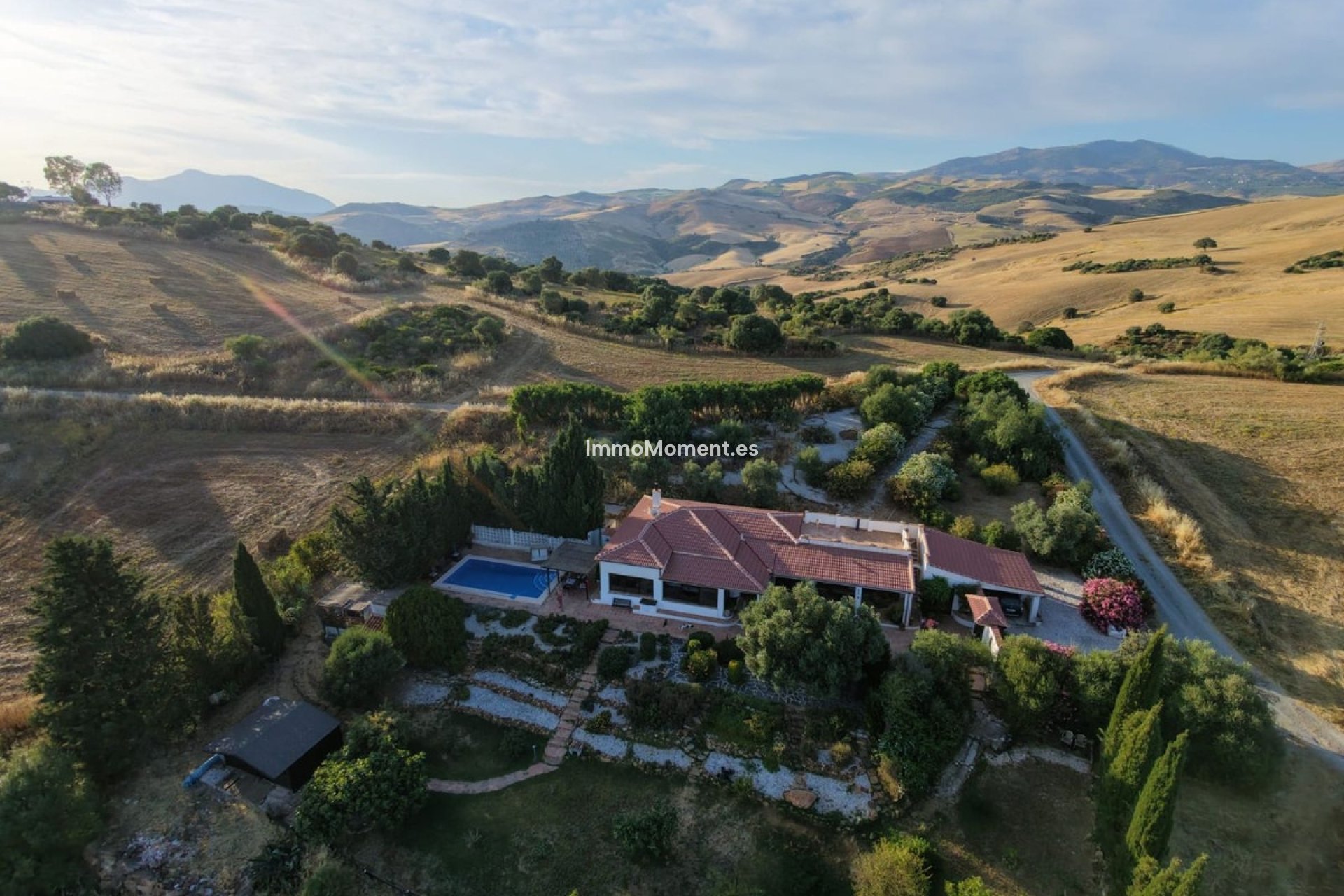 Revente - Maison de campagne - Intérieur                       - Almogía