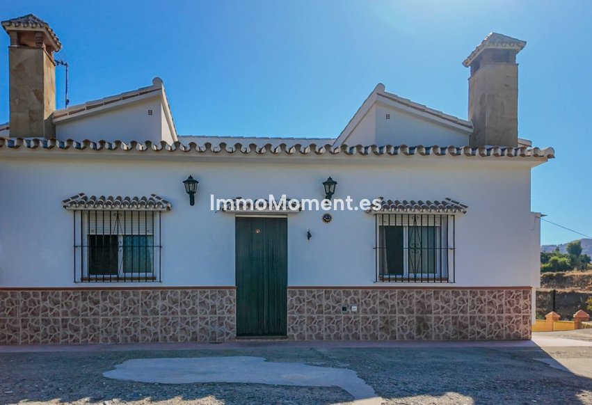 Revente - Maison de campagne - Intérieur                       - Alora