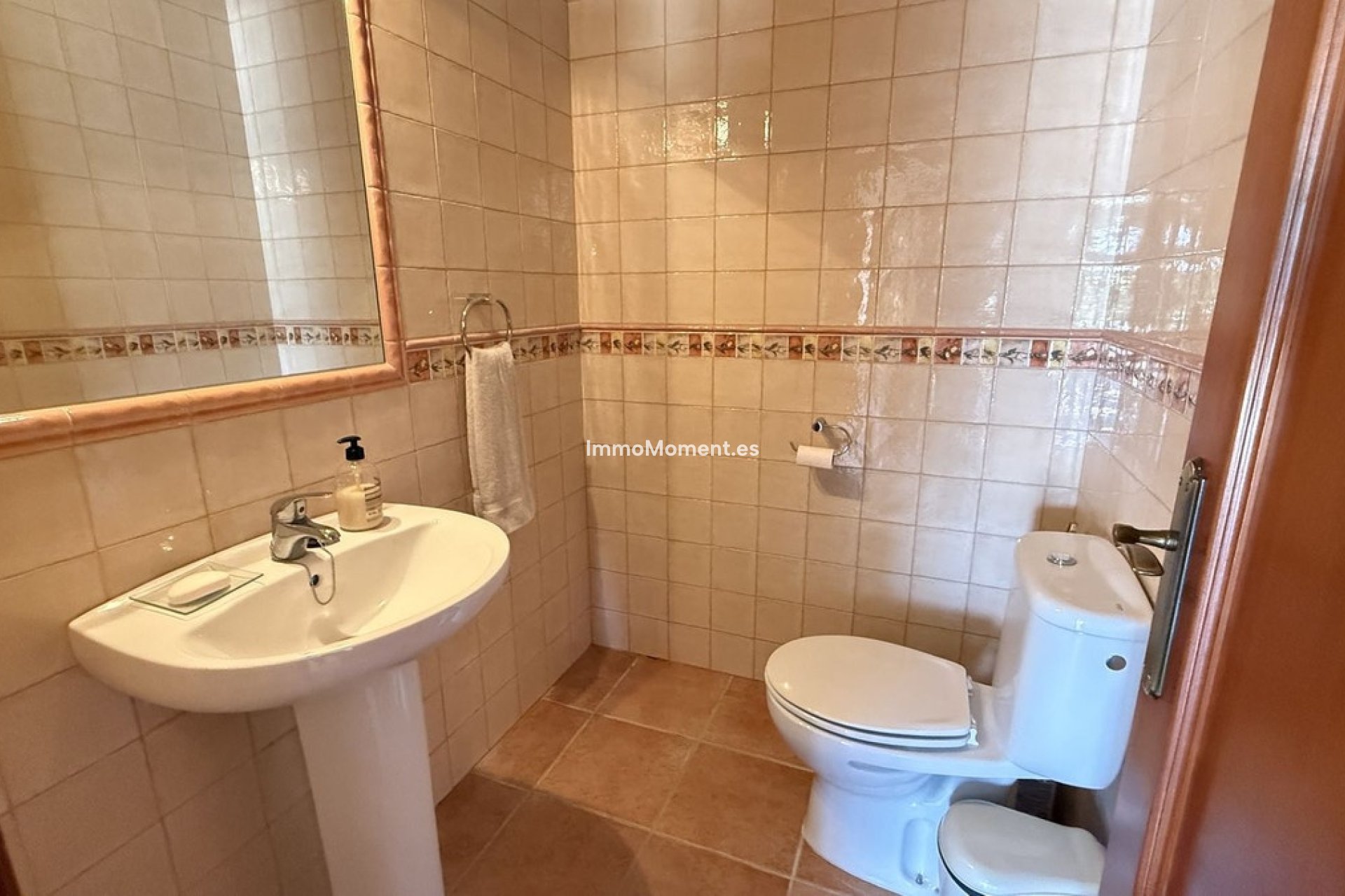 Revente - Maison de campagne - Intérieur                       - Alora