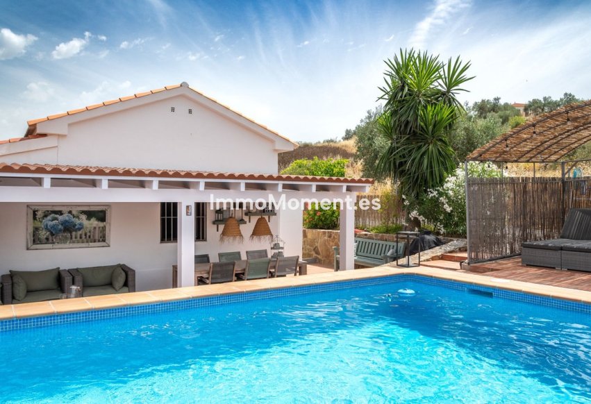Revente - Maison de campagne - Intérieur                       - Alora
