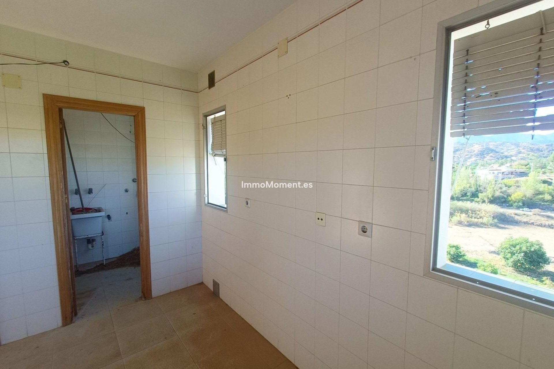 Revente - Maison de campagne - Intérieur                       - Coín