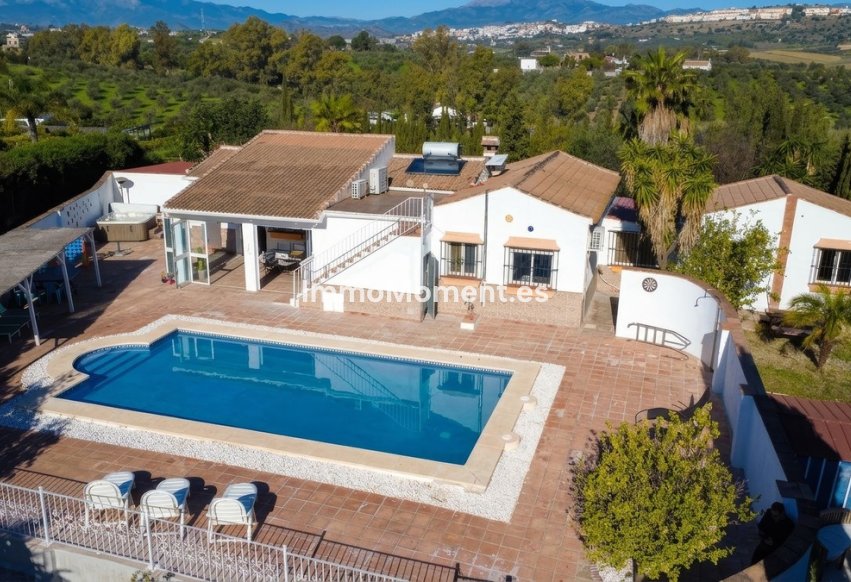 Revente - Maison de campagne - Intérieur                       - Coín