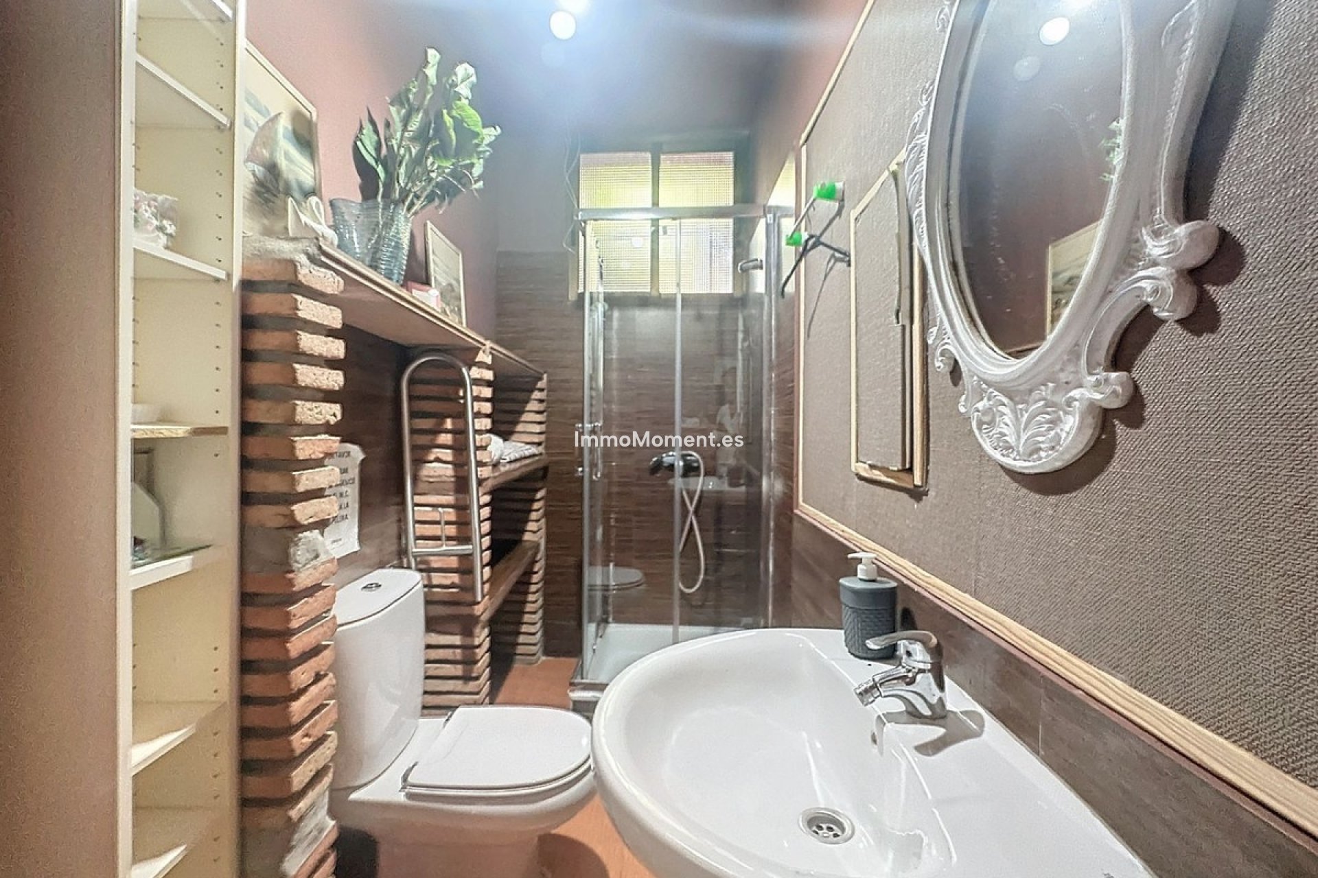 Revente - Maison de campagne - Intérieur                       - Monda