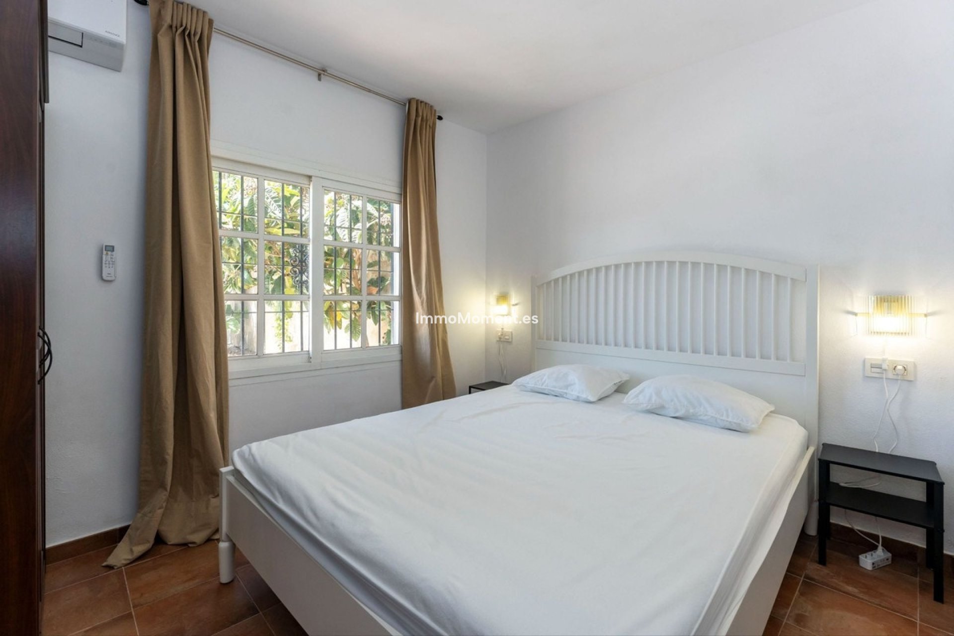 Revente - Maison de campagne - Intérieur                       - Monda
