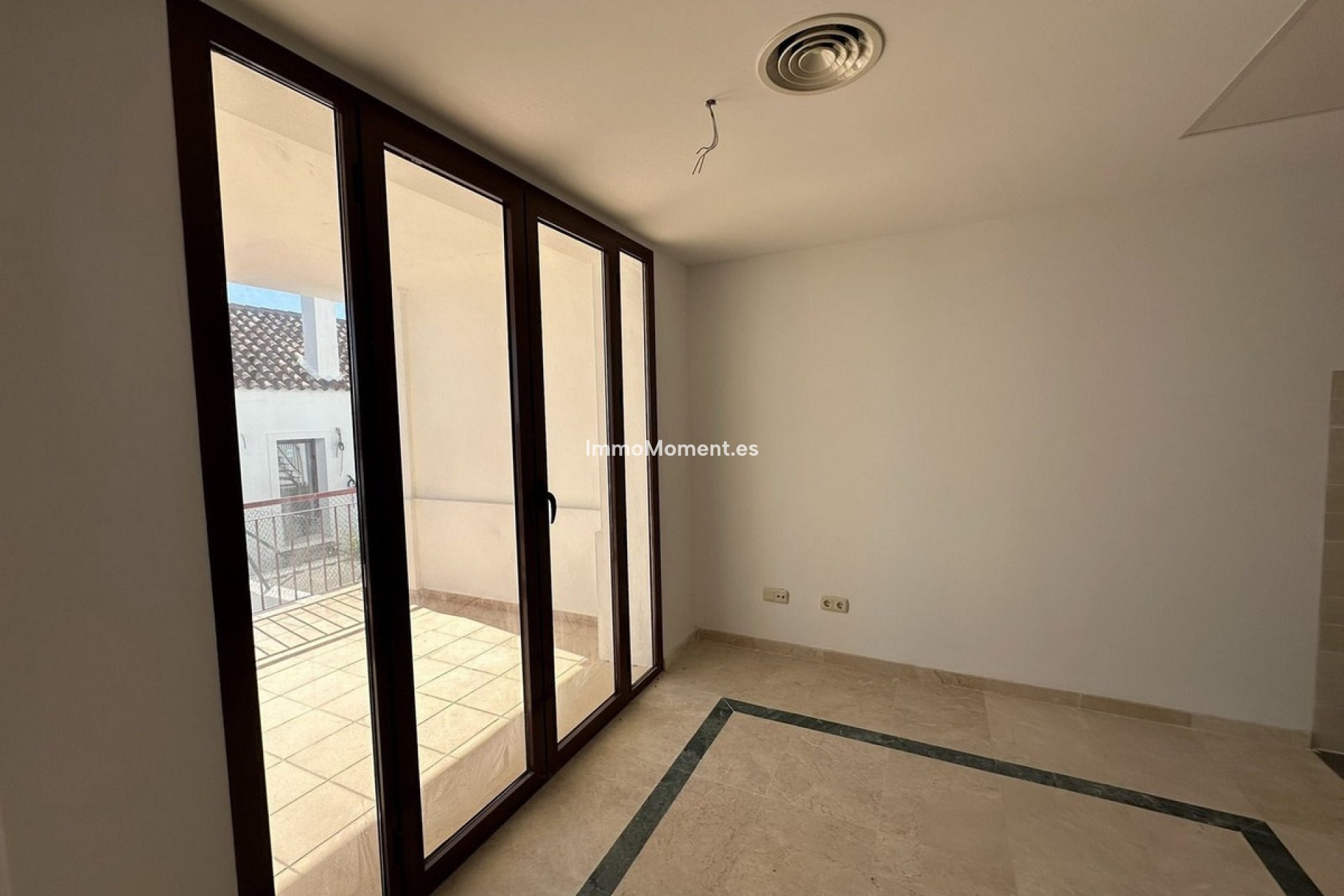 Revente - Maison mitoyenne - Casares - Doña Julia