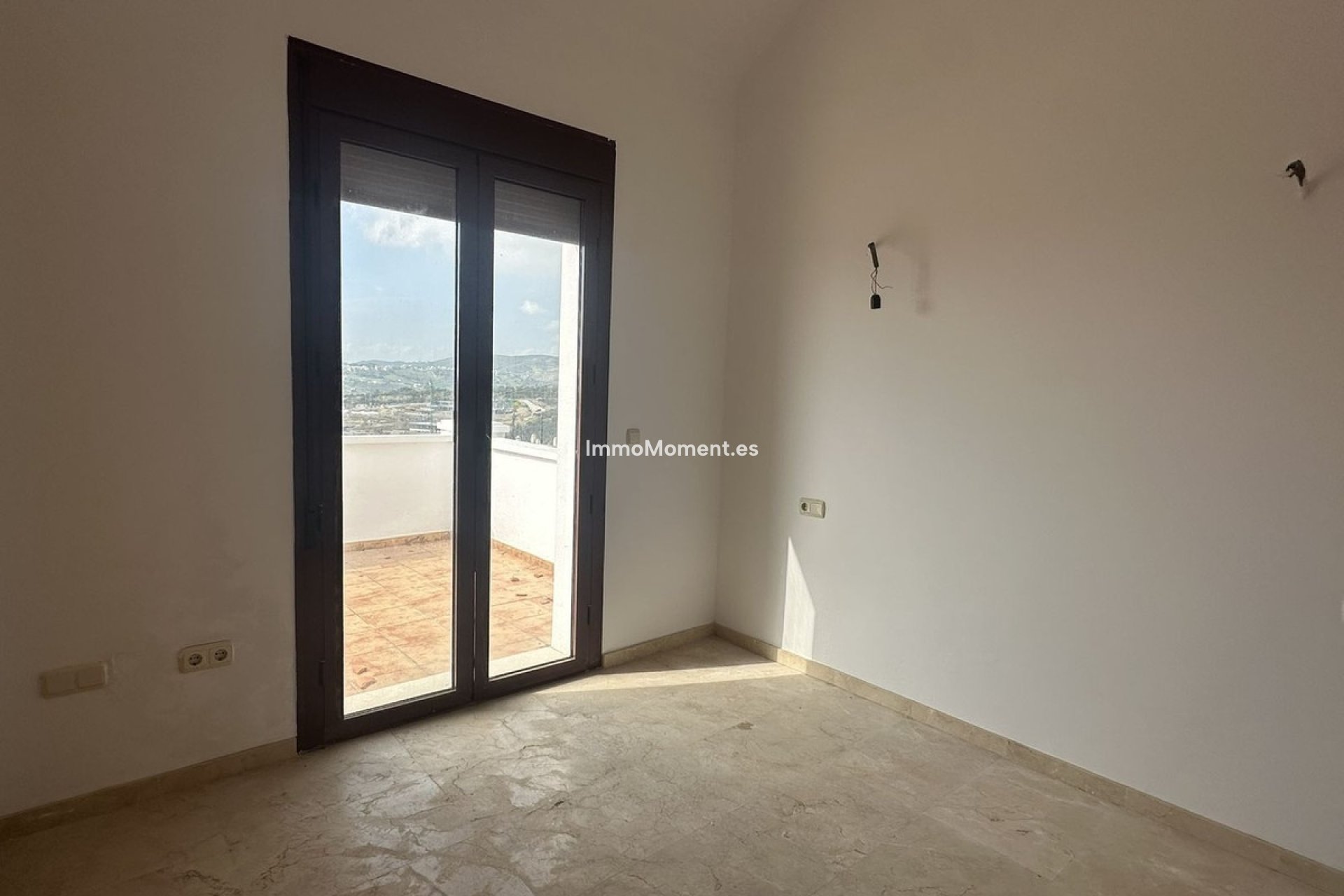 Revente - Maison mitoyenne - Casares - Doña Julia