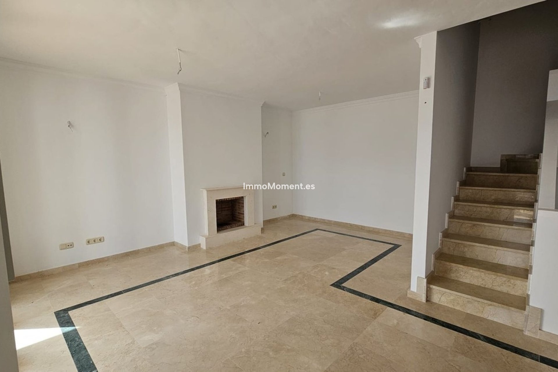 Revente - Maison mitoyenne - Casares - Doña Julia