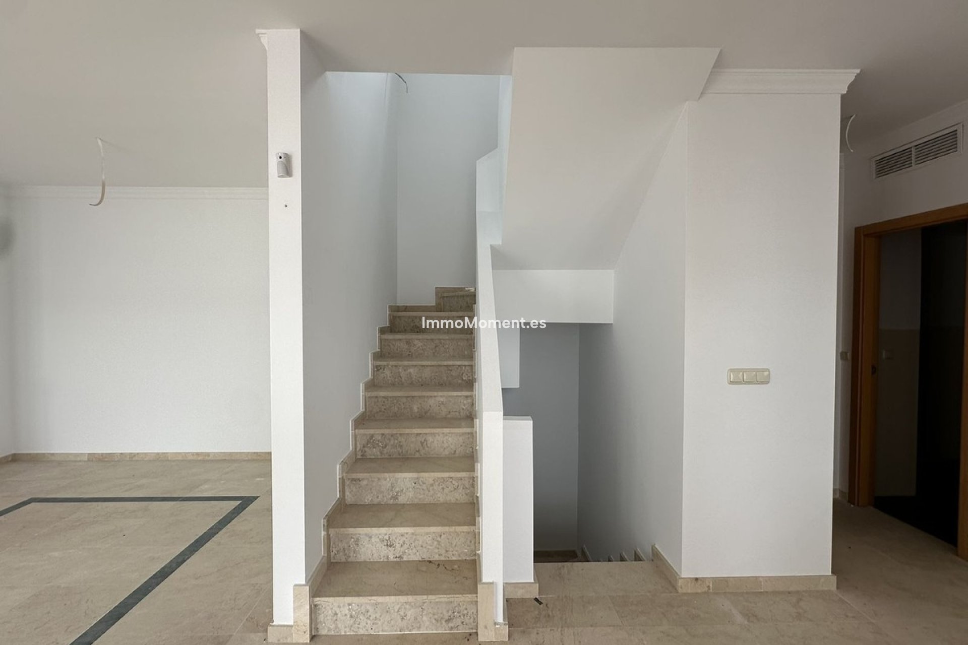 Revente - Maison mitoyenne - Casares - Doña Julia