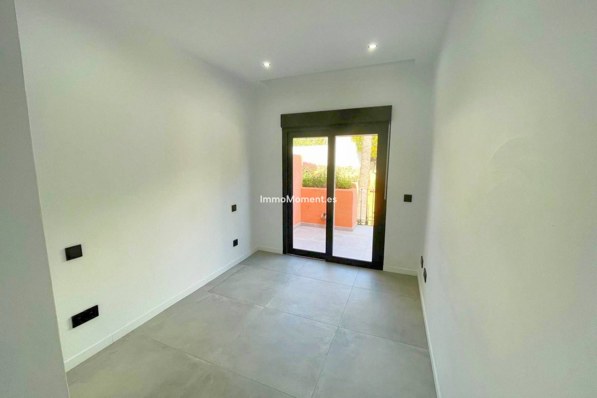 Revente - Maison mitoyenne - El Paraiso - New Golden Mile