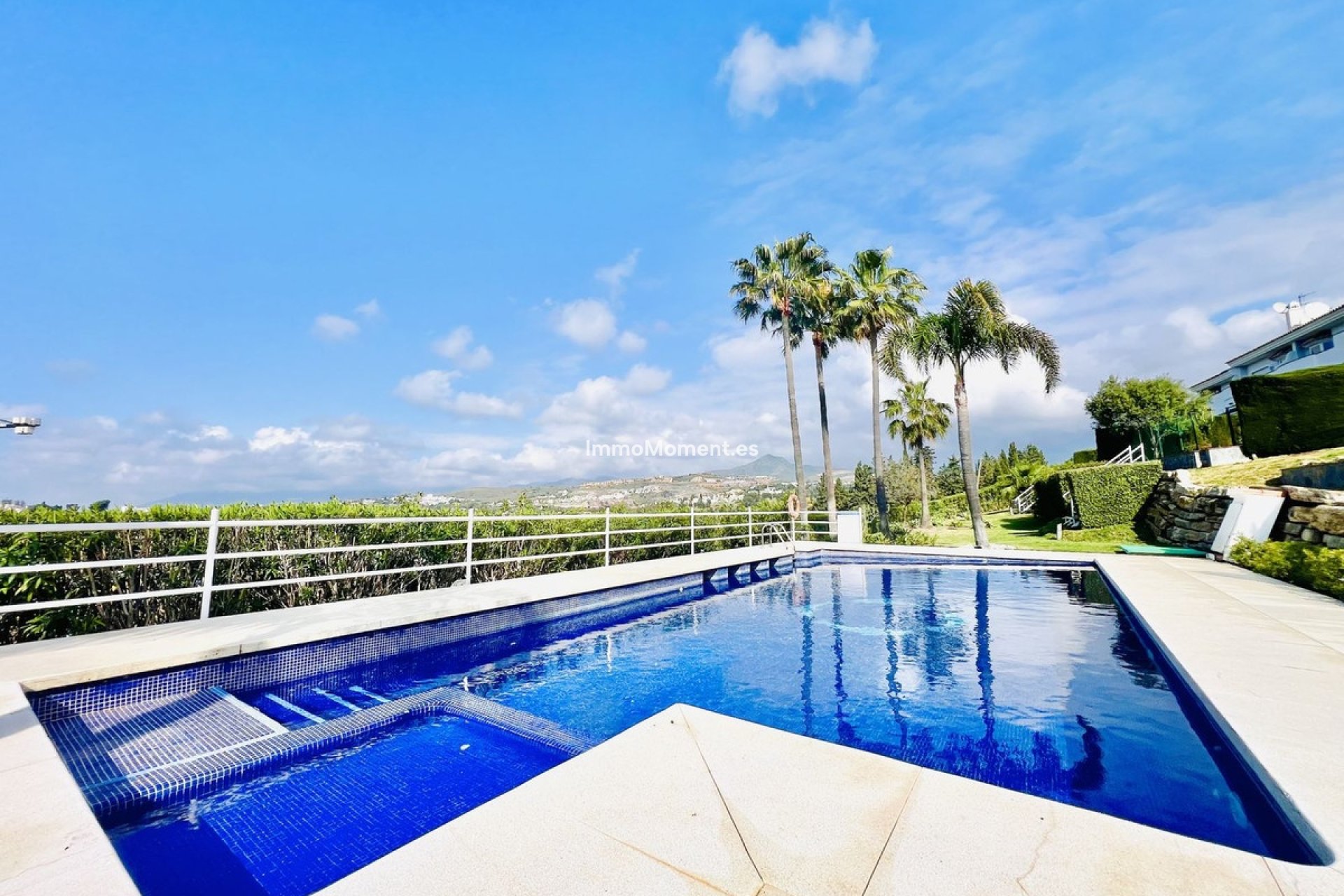 Revente - Maison mitoyenne - Estepona  - Atalaya