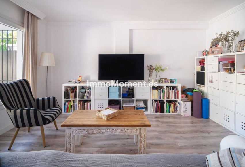 Revente - Maison mitoyenne - Estepona  - Atalaya