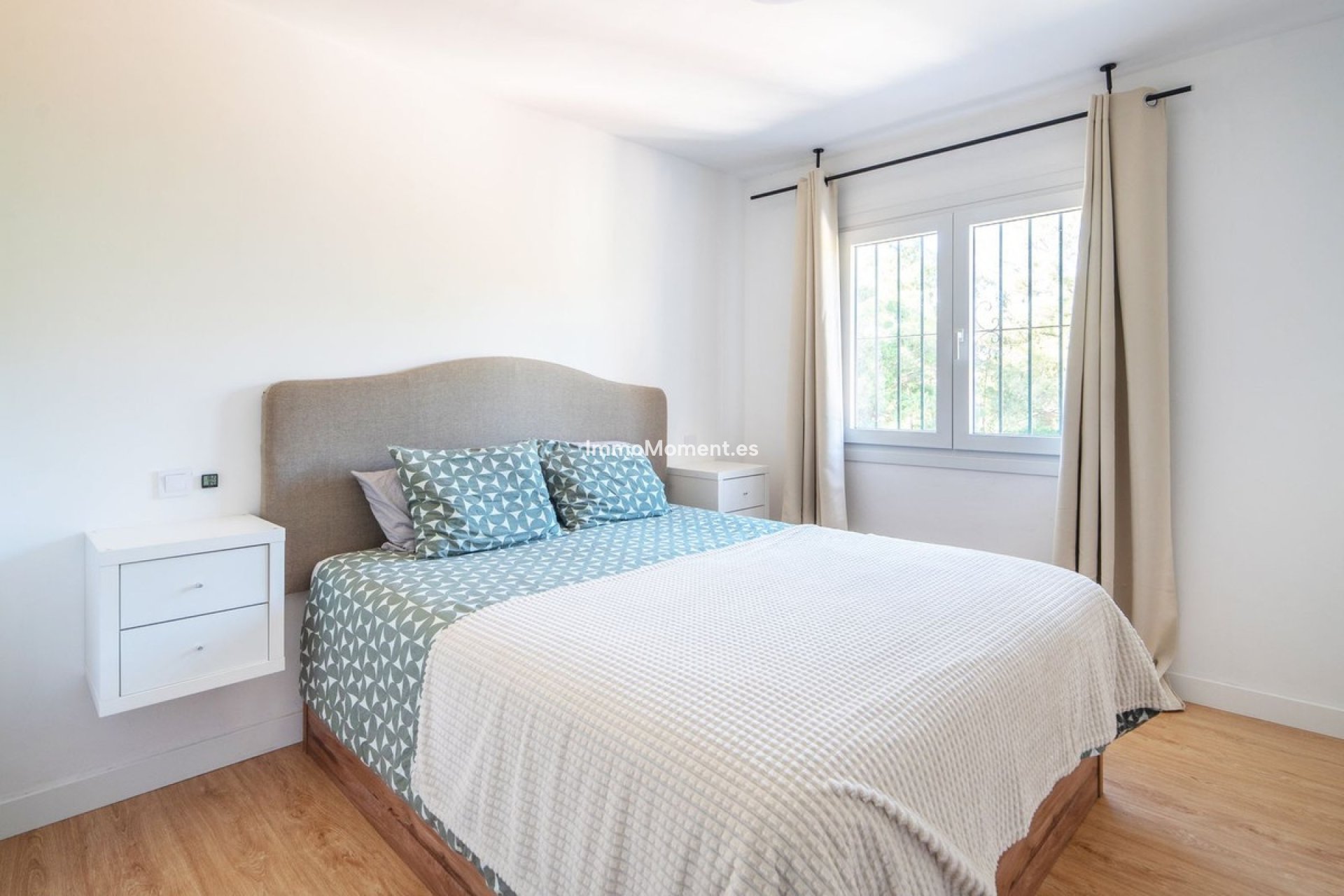 Revente - Maison mitoyenne - Estepona  - Atalaya