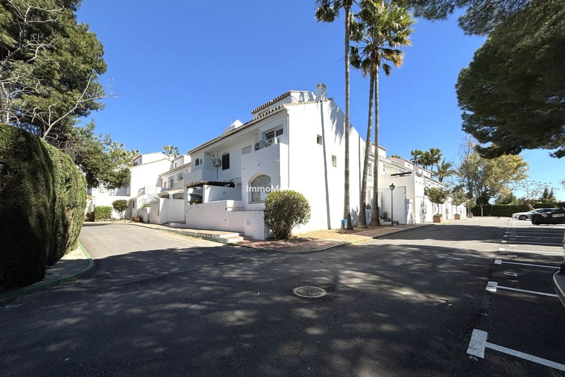 Revente - Maison mitoyenne - Estepona  - Atalaya