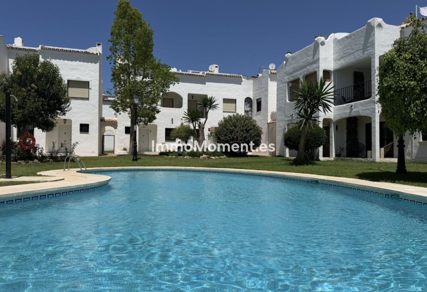 Revente - Maison mitoyenne - Estepona  - Bel Air