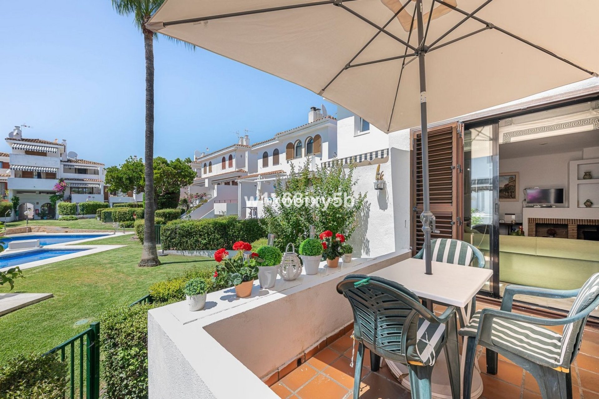 Revente - Maison mitoyenne - Estepona  - Cancelada