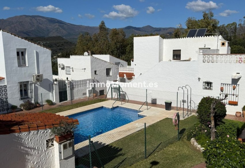 Revente - Maison mitoyenne - Estepona  - Estepona Centro