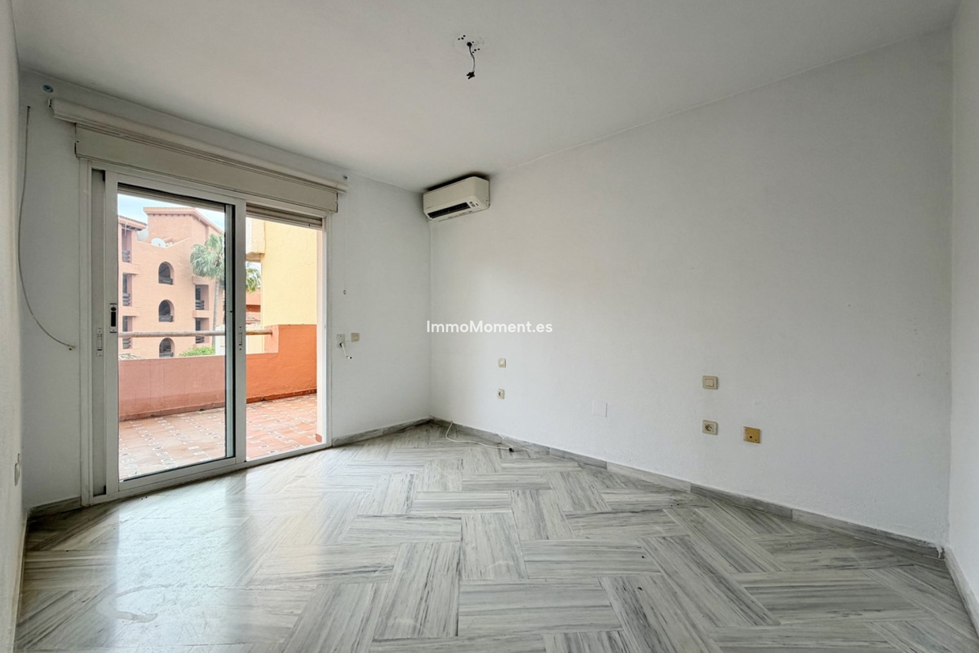 Revente - Maison mitoyenne - Estepona  - Estepona Centro