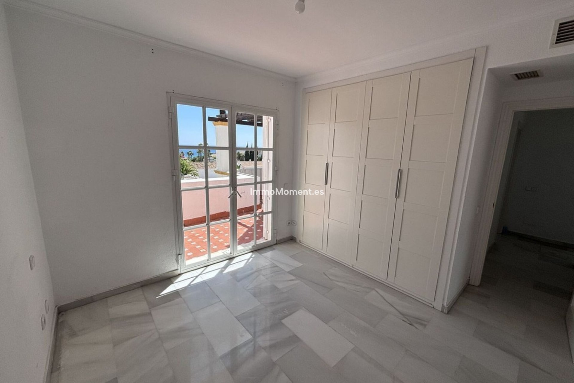 Revente - Maison mitoyenne - Estepona  - Estepona Centro