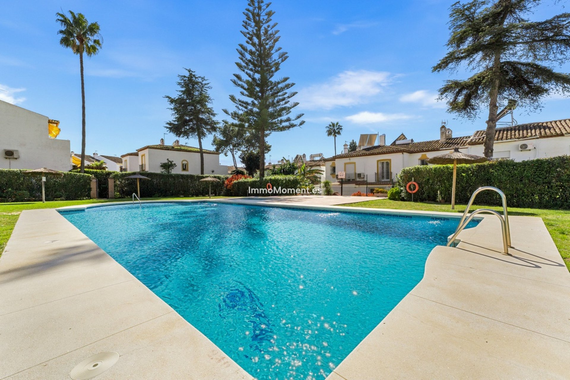 Revente - Maison mitoyenne - Estepona  - Estepona Centro