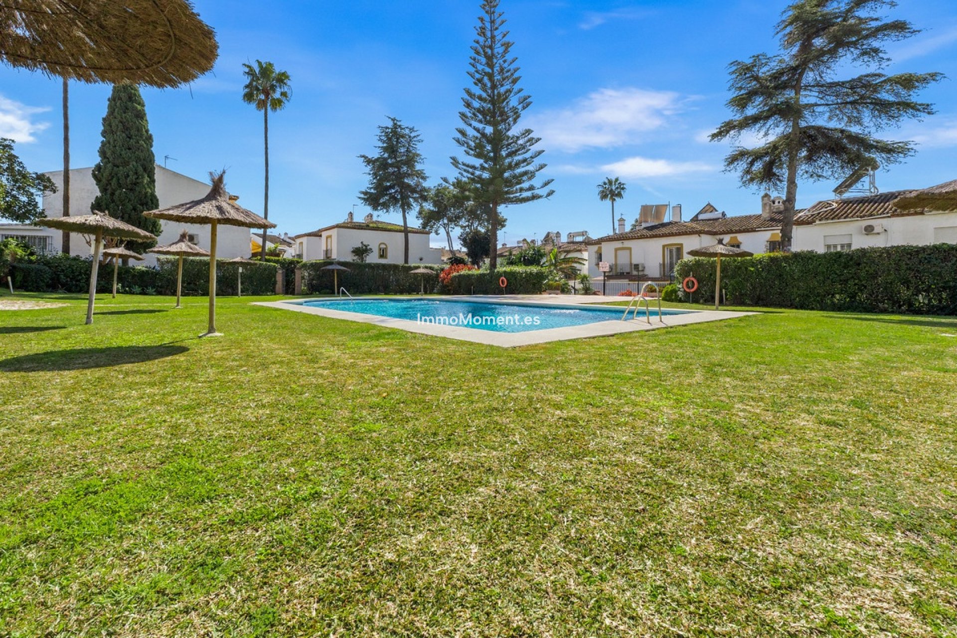 Revente - Maison mitoyenne - Estepona  - Estepona Centro
