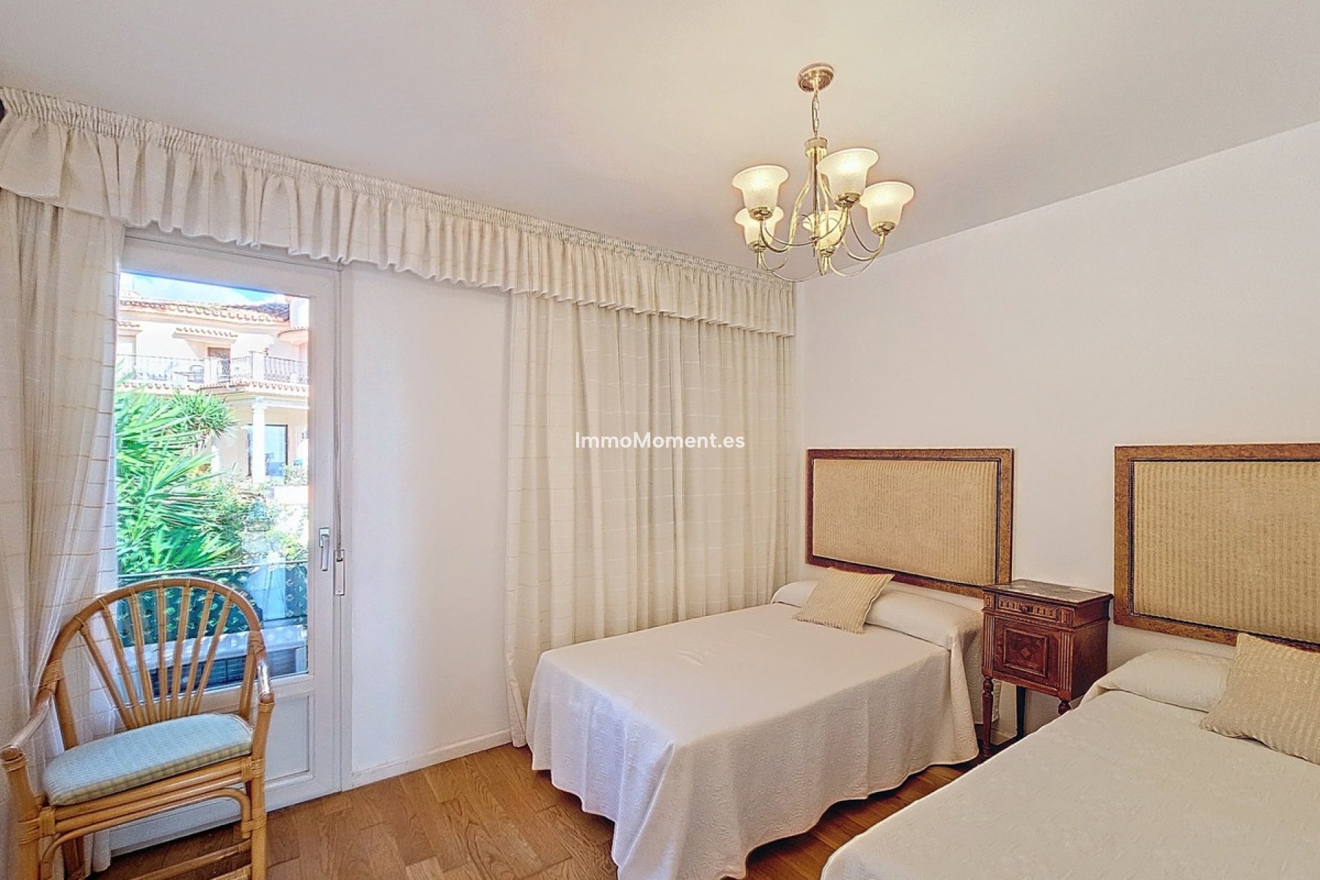 Revente - Maison mitoyenne - Estepona  - Estepona Centro