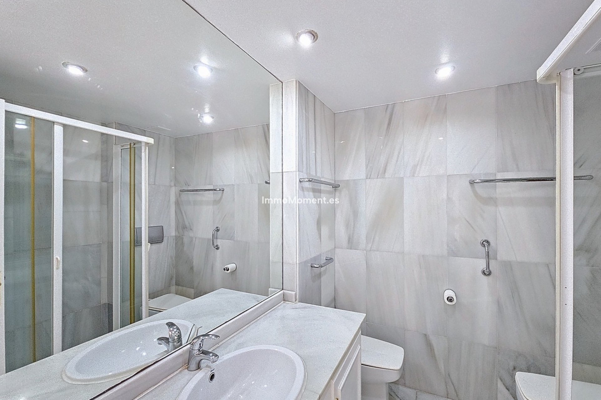 Revente - Maison mitoyenne - Estepona  - Estepona Centro