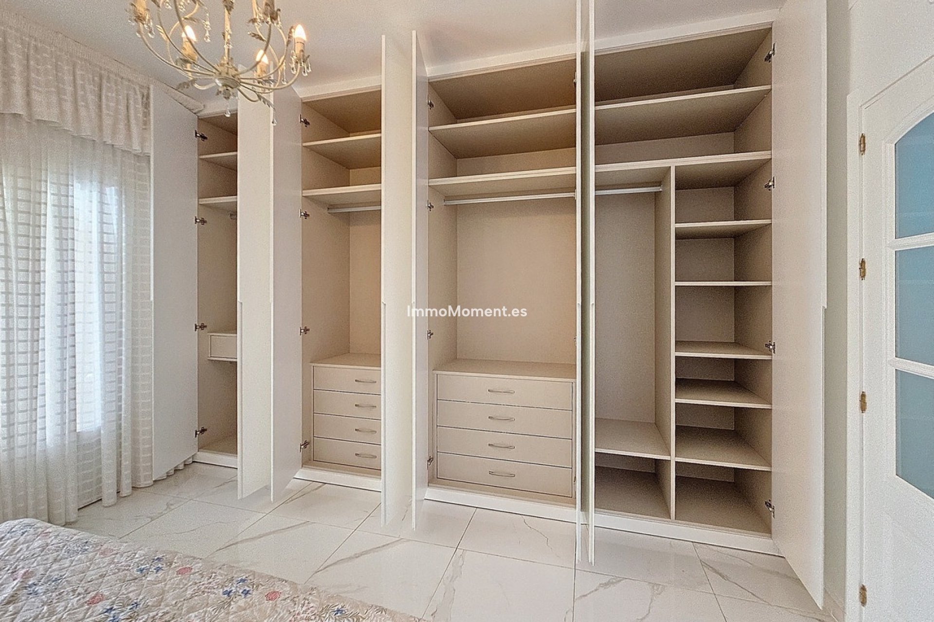 Revente - Maison mitoyenne - Estepona  - Estepona Centro