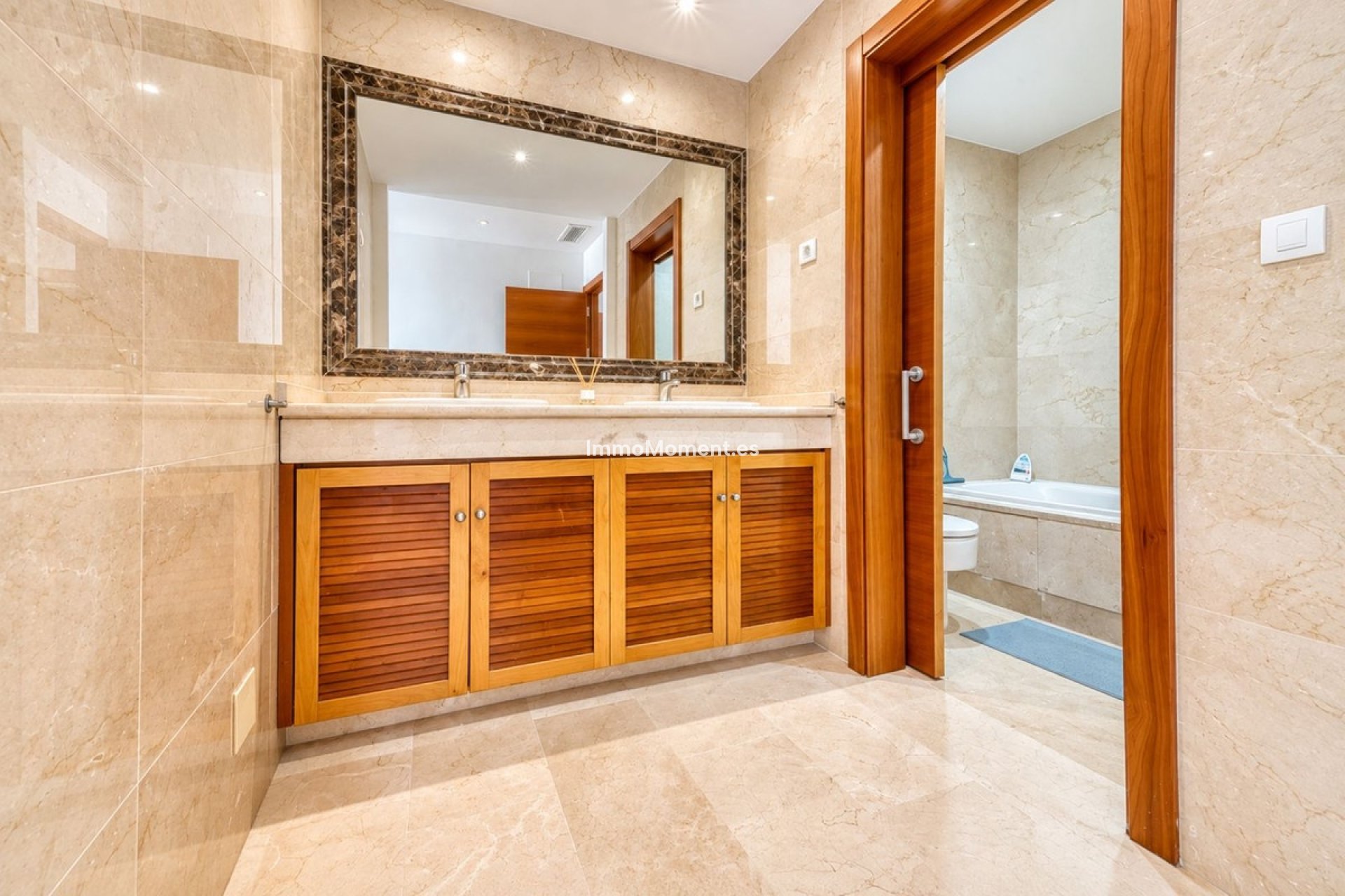 Revente - Maison mitoyenne - Estepona  - Estepona Centro