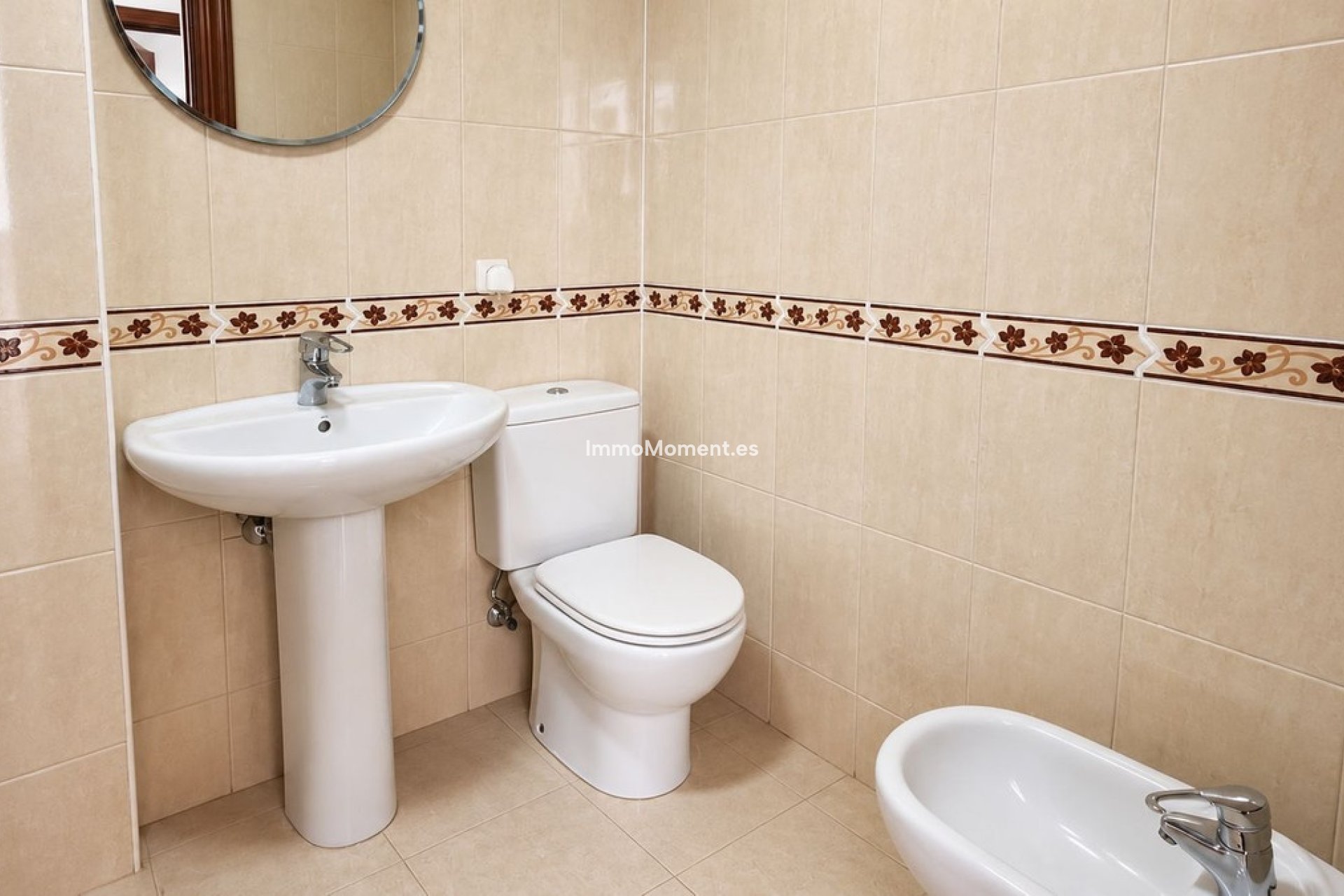 Revente - Maison mitoyenne - Estepona  - Estepona Centro