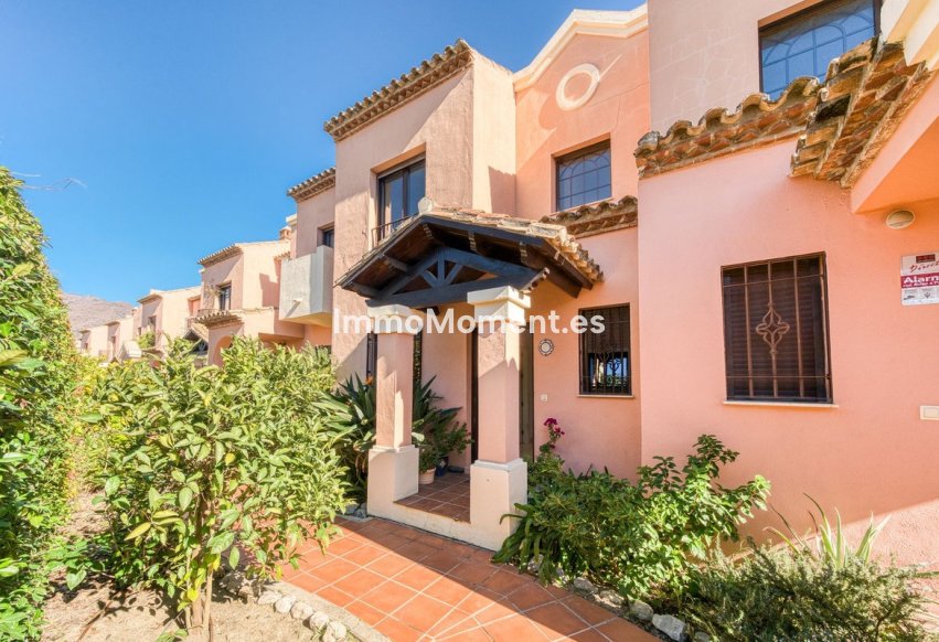 Revente - Maison mitoyenne - Estepona  - Estepona Centro