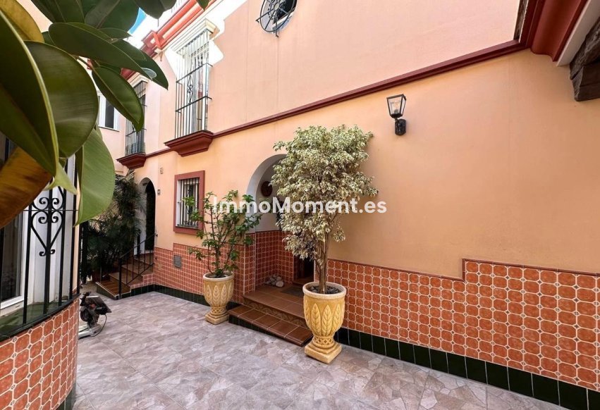 Revente - Maison mitoyenne - Estepona  - Estepona Centro