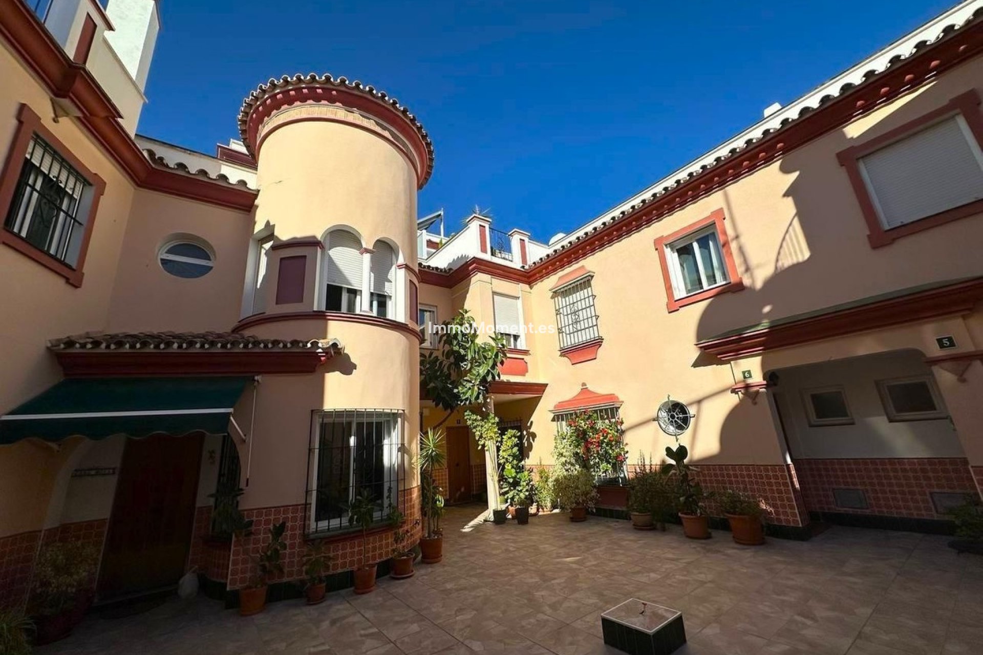 Revente - Maison mitoyenne - Estepona  - Estepona Centro