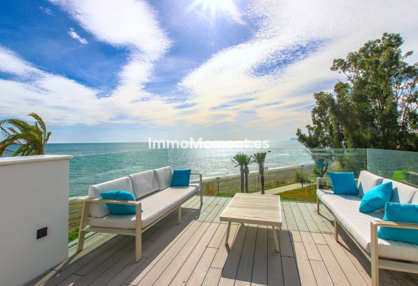 Revente - Maison mitoyenne - Estepona  - Estepona Centro