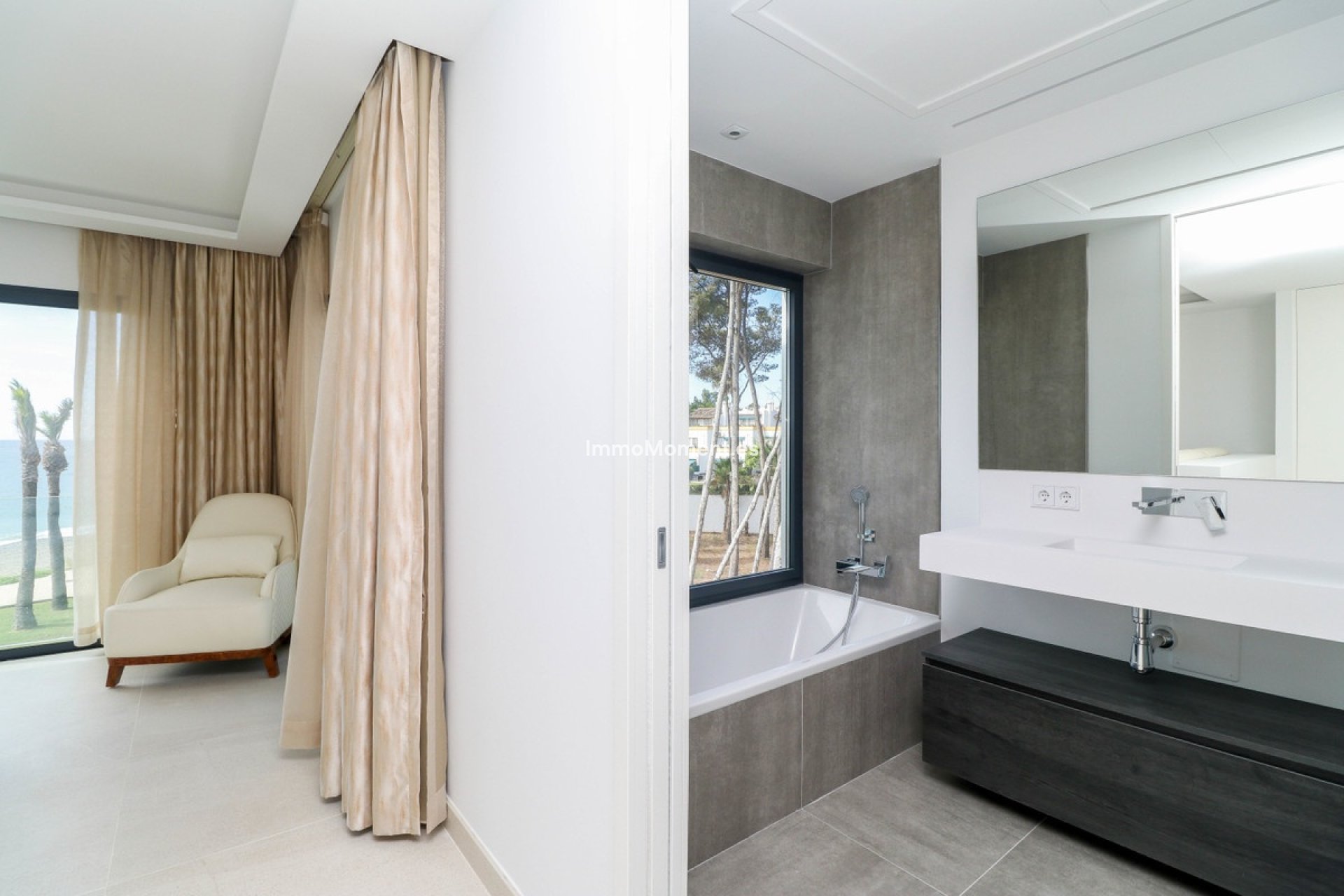 Revente - Maison mitoyenne - Estepona  - Estepona Centro