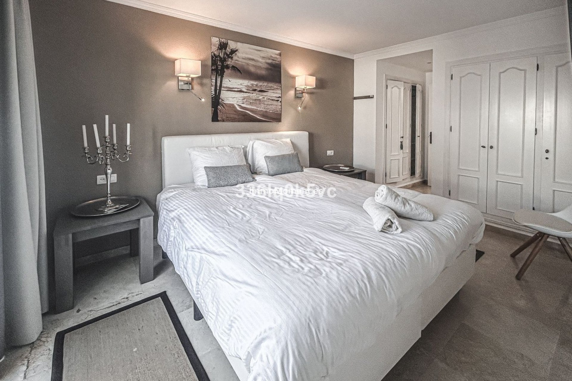 Revente - Maison mitoyenne - Estepona  - Estepona Centro