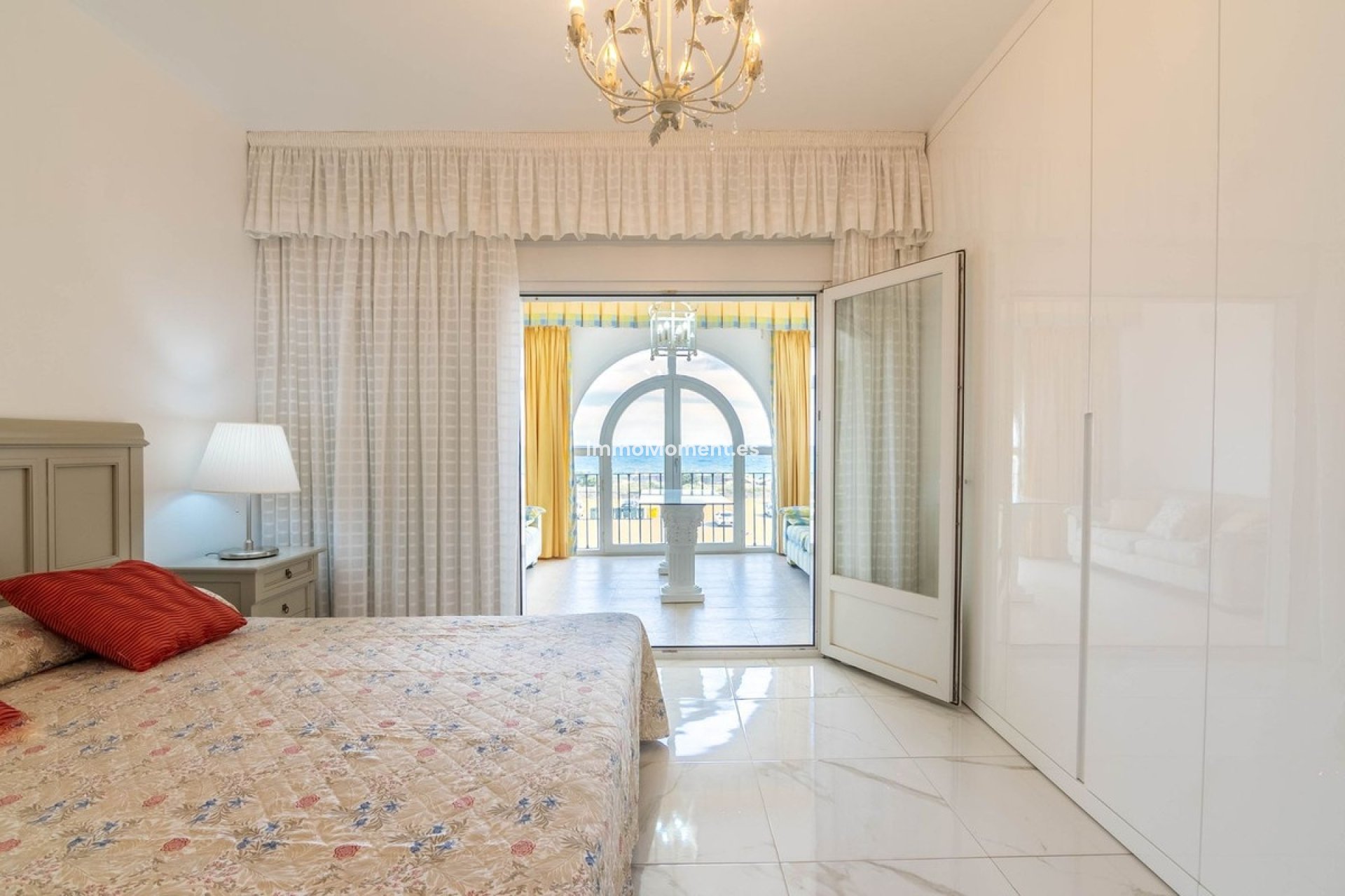 Revente - Maison mitoyenne - Estepona  - Estepona Centro