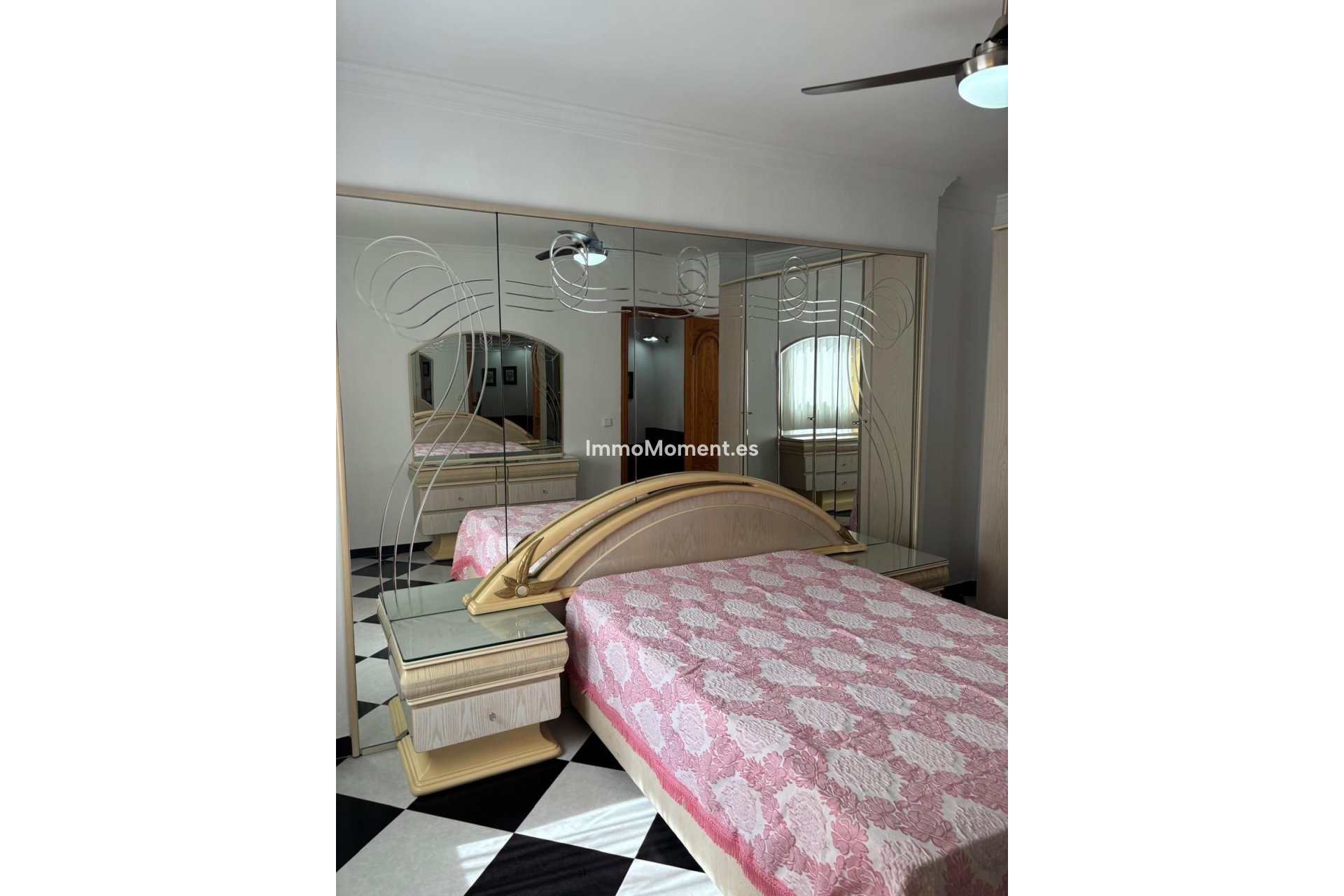 Revente - Maison mitoyenne - Estepona  - Estepona Centro