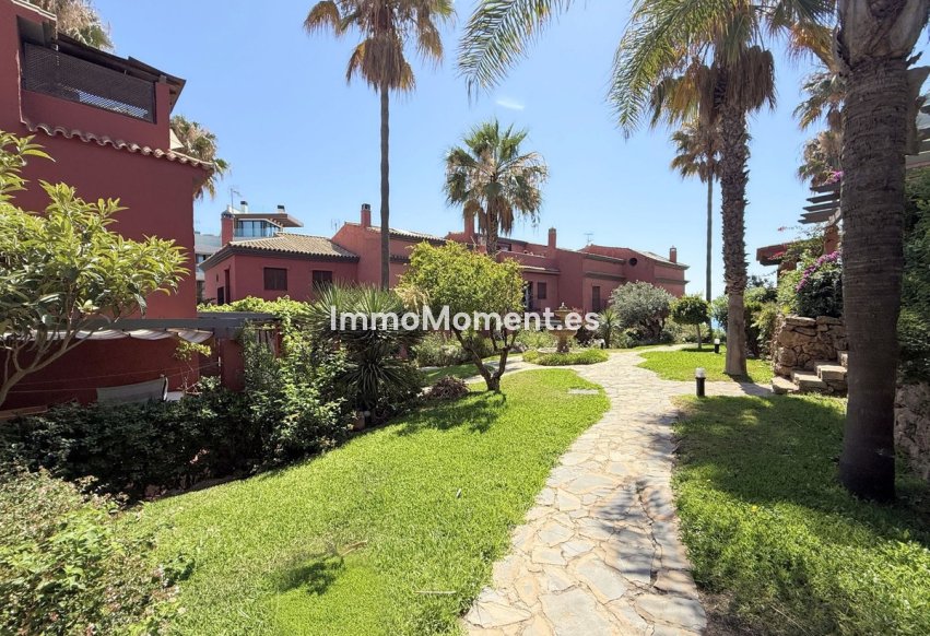 Revente - Maison mitoyenne - Estepona  - Estepona Centro