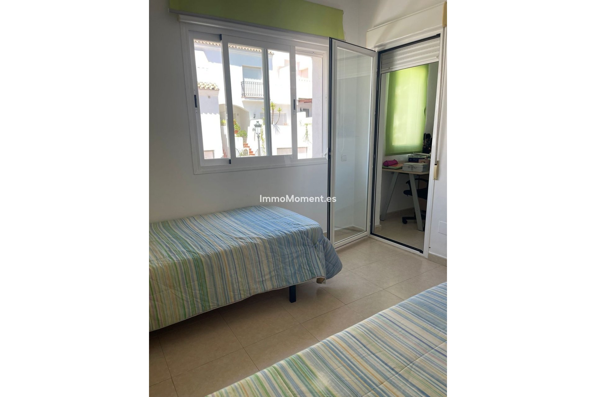 Revente - Maison mitoyenne - Estepona  - Estepona Centro