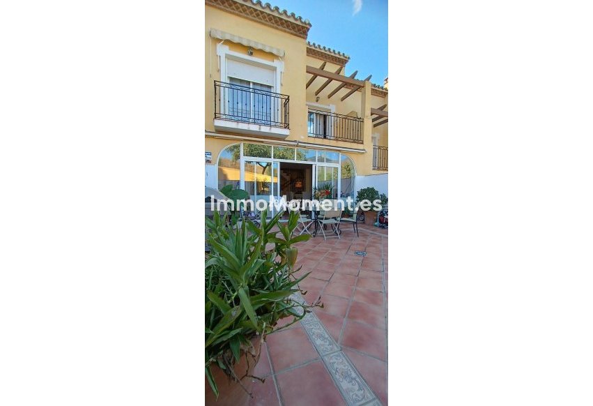 Revente - Maison mitoyenne - Estepona  - Estepona Centro