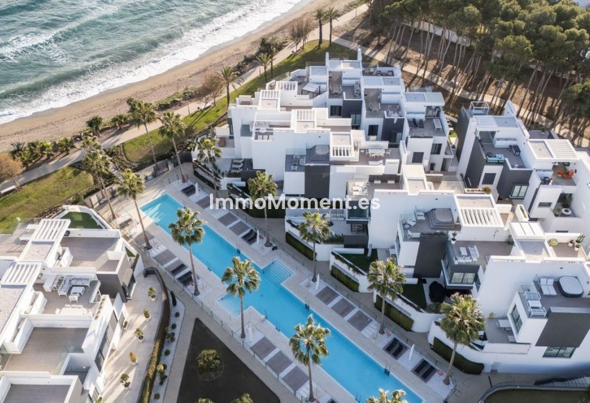 Revente - Maison mitoyenne - Estepona  - Estepona Centro